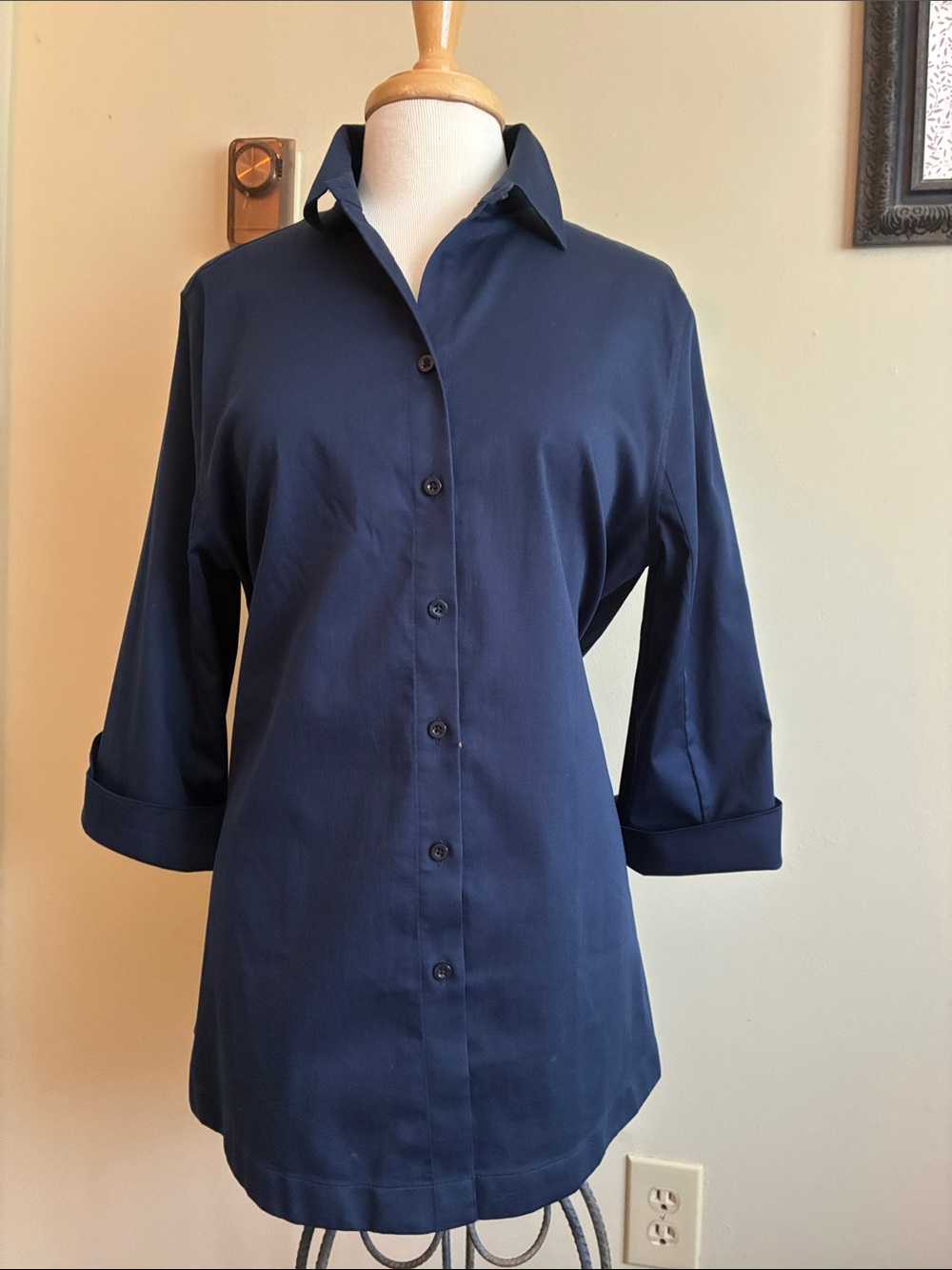 Chico's Navy Blue Tunic Top No iron